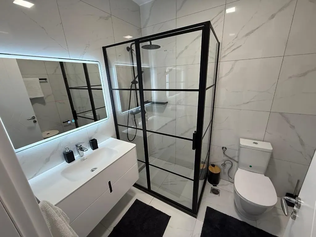 Sea View 1 Bedroom Apartment On First Street Saranda